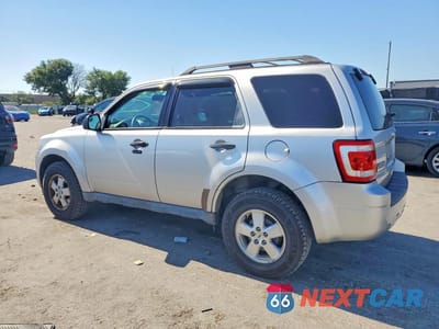 Drugie zdjęcie samochodu z przodu: 2010 FORD ESCAPE XLT VIN:1FMCU0DGXAKD16676 - miniatura