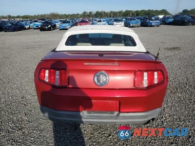 Zdjęcie 6 z 12 samochodu: 2010 FORD MUSTANG VIN:1ZVBP8EN0A5162428 - miniatura