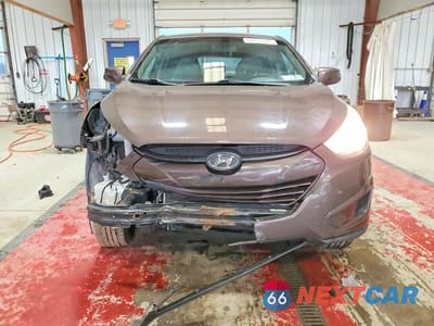 Piąte zdjęcie samochodu w środku: 2015 HYUNDAI TUCSON GLS VIN:KM8JTCAF5FU981634 - miniatura
