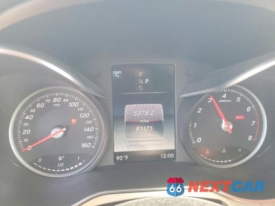 Zdjęcie 9 z 13 samochodu: 2018 MERCEDES-BENZ GLC 300 VIN:WDC0G4JB9JV076219 - miniatura