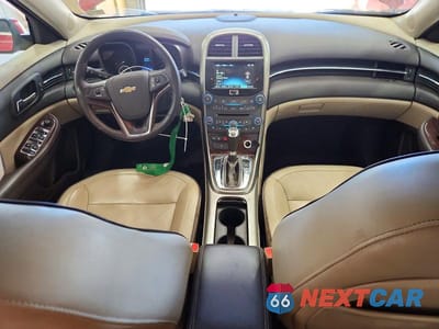 Zdjęcie 8 z 12 samochodu: 2013 CHEVROLET MALIBU 2LT VIN:1G11F5SR2DF158637 - miniatura