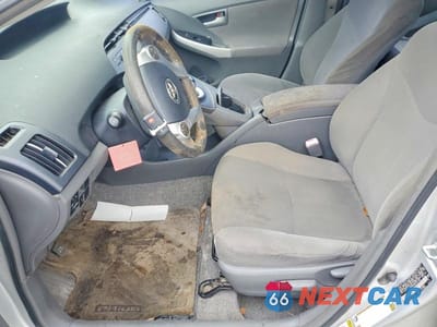 Zdjęcie 7 z 12 samochodu: 2011 TOYOTA PRIUS THREE VIN:JTDKN3DU8B1421454 - miniatura