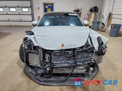 Piąte zdjęcie samochodu w środku: 2019 PORSCHE PANAMERA 4S VIN:WP0AB2A73KL128112 - miniatura