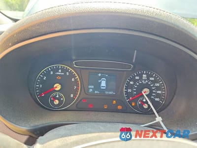 Zdjęcie 9 z 12 samochodu: 2020 KIA SORENTO S VIN:5XYPGDA55LG613497 - miniatura