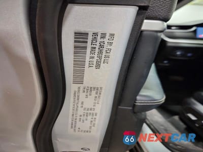 Zdjęcie 14 z 14 samochodu: 2023 JEEP GRAND CHEROKEE LIMITED VIN:1C4RJHBG9PC658924 - miniatura