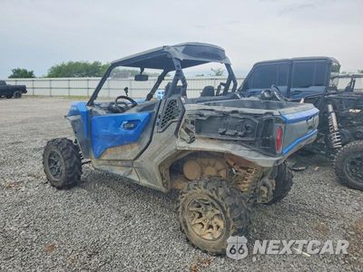 Trzecie zdjęcie samochodu z tyłu: 2022 CAN-AM MAVERICK UTILITY VEHICLE VIN:3JB1KAJ49NK000488 - miniatura
