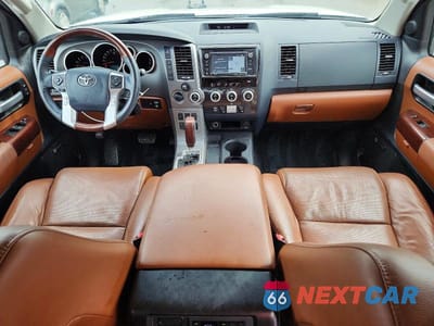 Zdjęcie 8 z 14 samochodu: 2017 TOYOTA SEQUOIA PLATINUM VIN:5TDDW5G18HS155383 - miniatura