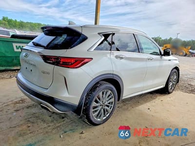 Trzecie zdjęcie samochodu z tyłu: 2023 INFINITI QX50 LUXE VIN:3PCAJ5BB9PF114572 - miniatura