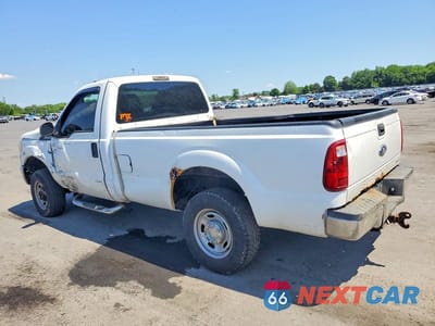 Drugie zdjęcie samochodu z przodu: 2013 FORD F250 SUPER DUTY VIN:1FTBF2B60DEA29074 - miniatura