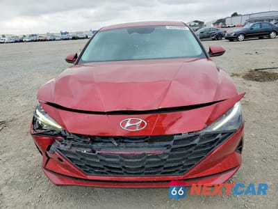 Piąte zdjęcie samochodu w środku: 2023 HYUNDAI ELANTRA SEL VIN:KMHLM4AG0PU632533 - miniatura