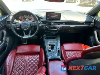 Piąte zdjęcie samochodu w środku: 2019 AUDI S4 PREMIUM PLUS VIN:WAUB4AF45KA008697 - miniatura