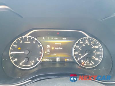 Zdjęcie 9 z 12 samochodu: 2017 NISSAN MAXIMA 3.5 SR VIN:1N4AA6AP1HC363617 - miniatura