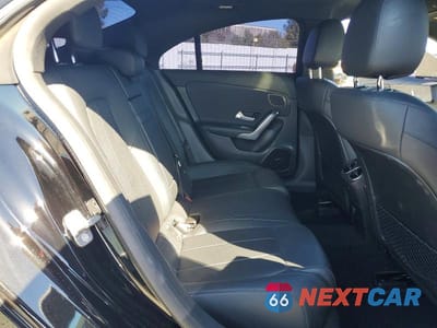 Zdjęcie 10 z 12 samochodu: 2023 MERCEDES-BENZ CLA 250 VIN:W1K5J4GB4PN362997 - miniatura