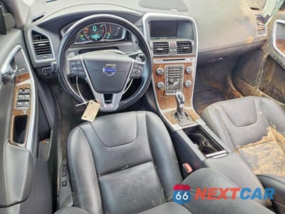 Zdjęcie 8 z 13 samochodu: 2015 VOLVO XC60 T6 PLATINUM VIN:YV4902RD6F2618054 - miniatura