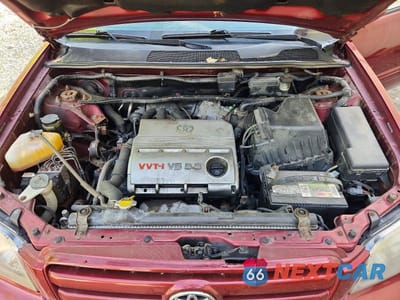 Zdjęcie 12 z 13 samochodu: 2005 TOYOTA HIGHLANDER LIMITED VIN:JTEEP21A150075457 - miniatura