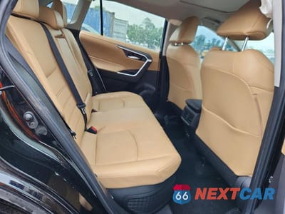 Zdjęcie 11 z 14 samochodu: 2022 TOYOTA RAV4 XLE PREMIUM VIN:2T3B6RFVXNW035629 - miniatura