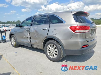 Drugie zdjęcie samochodu z przodu: 2016 KIA SORENTO LX VIN:5XYPG4A35GG060998 - miniatura