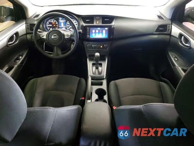Zdjęcie 8 z 12 samochodu: 2019 NISSAN SENTRA S VIN:3N1AB7AP2KY352043 - miniatura