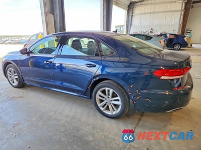 Drugie zdjęcie samochodu z przodu: 2021 VOLKSWAGEN PASSAT S VIN:1VWAA7A38MC014085 - miniatura