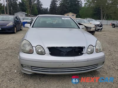 Piąte zdjęcie samochodu w środku: 1999 LEXUS GS 400 VIN:JT8BH68X9X0019595 - miniatura