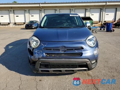 Piąte zdjęcie samochodu w środku: 2018 FIAT 500X POP VIN:ZFBCFXAB6JP706244 - miniatura
