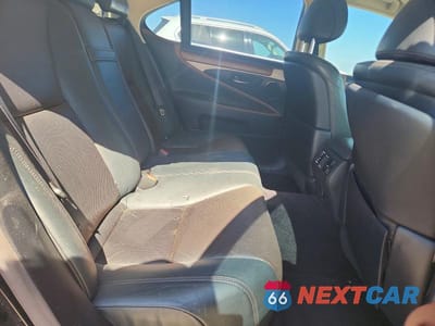 Zdjęcie 10 z 12 samochodu: 2017 LEXUS LS 460 VIN:JTHBL5EF1H5144714 - miniatura