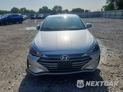 Zdjęcie 9 z 24 samochodu: 2019 HYUNDAI ELANTRA SE VIN:5NPD74LF6KH438127 - miniatura