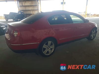 Trzecie zdjęcie samochodu z tyłu: 2007 VOLKSWAGEN PASSAT 2.0T VIN:WVWAK73C87P145768 - miniatura