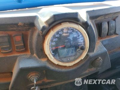 Zdjęcie 8 z 10 samochodu: 2016 POLARIS RZR UTILITY VEHICLE VIN:3NSVDE921GF463013 - miniatura