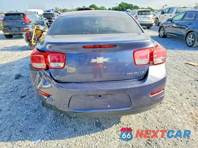 Zdjęcie 6 z 12 samochodu: 2015 CHEVROLET MALIBU LS VIN:1G11A5SL6FF137142 - miniatura