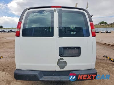 Zdjęcie 6 z 13 samochodu: 2011 GMC SAVANA G2500 VIN:1GTW7FCG7B1100059 - miniatura