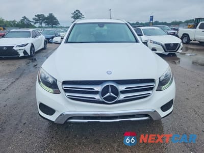 Piąte zdjęcie samochodu w środku: 2016 MERCEDES-BENZ GLC 300 VIN:WDC0G4JB1GF047980 - miniatura