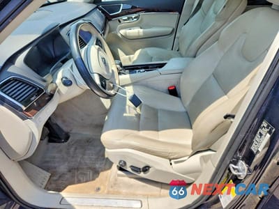 Zdjęcie 7 z 13 samochodu: 2016 VOLVO XC90 T6 VIN:YV4A22PK0G1021711 - miniatura