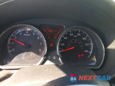 Zdjęcie 9 z 12 samochodu: 2012 NISSAN VERSA 1.6 S VIN:3N1CN7AP3CL813636 - miniatura