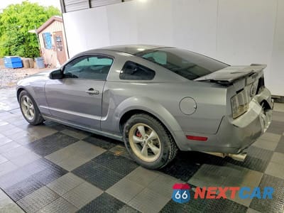 Drugie zdjęcie samochodu z przodu: 2007 FORD MUSTANG V6 COUPE VIN:1ZVFT80N675288418 - miniatura