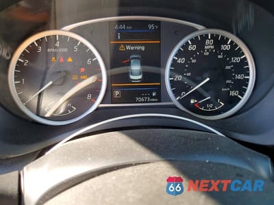 Zdjęcie 9 z 12 samochodu: 2019 NISSAN SENTRA S VIN:3N1AB7APXKY226741 - miniatura