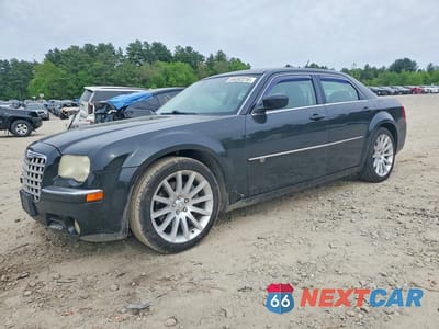 2008 CHRYSLER 300C 2C3LA63H58H256080 - główne zdjęcie licytacji z USA - miniatura