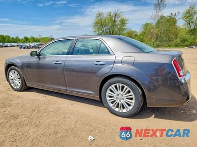 Drugie zdjęcie samochodu z przodu: 2014 CHRYSLER 300C VIN:2C3CCAKG6EH139030 - miniatura