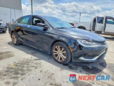 Czwarte zdjęcie samochodu z boku: 2016 CHRYSLER 200 LIMITED VIN:1C3CCCAB7GN106095 - miniatura