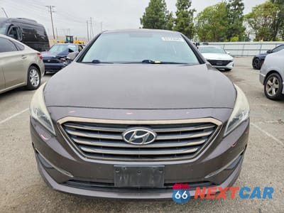 Piąte zdjęcie samochodu w środku: 2016 HYUNDAI SONATA ECO VIN:5NPE24AA4GH415138 - miniatura
