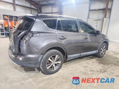 Trzecie zdjęcie samochodu z tyłu: 2016 TOYOTA RAV4 XLE VIN:2T3RFREV9GW448449 - miniatura