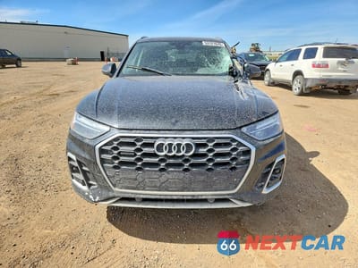 Piąte zdjęcie samochodu w środku: 2021 AUDI Q5 PROGRESSIV VIN:WA1EAAFYXM2114369 - miniatura