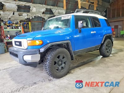 2008 TOYOTA FJ CRUISER BASE JTEBU11F48K027493 - główne zdjęcie licytacji z USA - miniatura