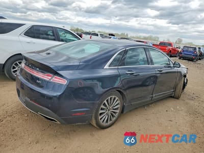 Trzecie zdjęcie samochodu z tyłu: 2020 LINCOLN MKZ VIN:3LN6L5A9XLR619569 - miniatura