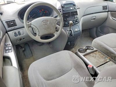 Zdjęcie 8 z 13 samochodu: 2006 TOYOTA SIENNA LE 8 PASSENGER VIN:5TDZA23C36S533276 - miniatura