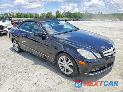 Czwarte zdjęcie samochodu z boku: 2011 MERCEDES-BENZ E 350 VIN:WDDKK5GF3BF069488 - miniatura