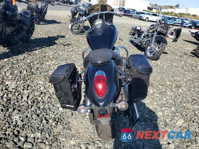 Czwarte zdjęcie samochodu z boku: 2009 KAWASAKI VN900 C VIN:JKAVN2C159A025517 - miniatura