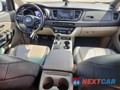 Zdjęcie 8 z 13 samochodu: 2017 KIA SEDONA LX VIN:KNDMB5C19H6238712 - miniatura