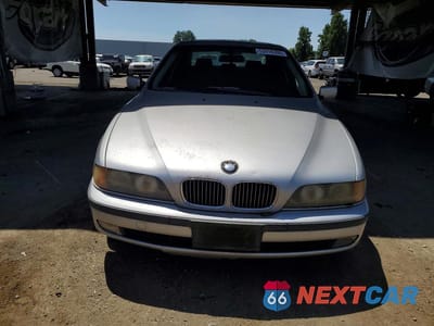 Piąte zdjęcie samochodu w środku: 1999 BMW 540 I VIN:WBADN5336XGC91661 - miniatura