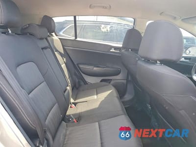 Zdjęcie 11 z 13 samochodu: 2020 KIA SPORTAGE LX VIN:KNDPM3AC7L7786310 - miniatura